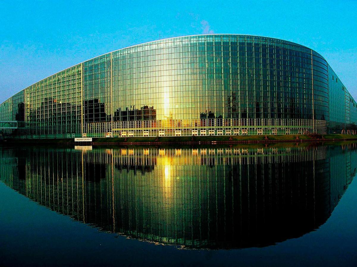 Ibis Budget Strasbourg Centre Republique Екстериор снимка